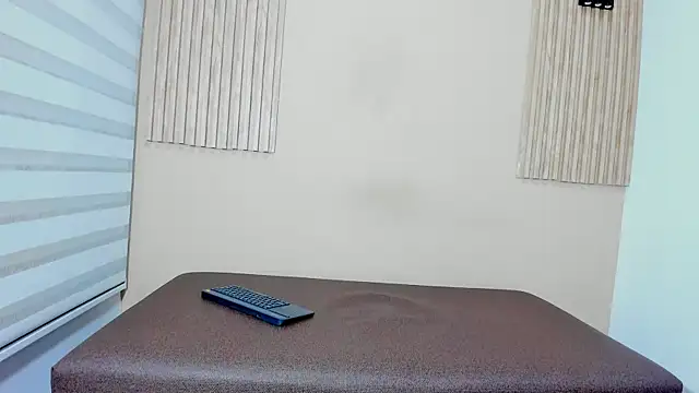 VANESA RUSEFF online show from 10-05-25, 07:34