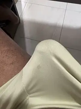 Snapshot of Pepitolim chatting on 11-25-25, 04:40 Pepitolim online show from 11-25-25, 04:40