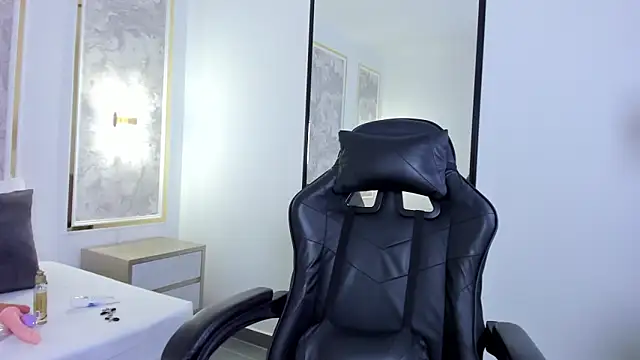 Snapshot of tabata69_ chatting on 12-03-25, 07:45 tabata69 online show from 12-03-25, 07:45