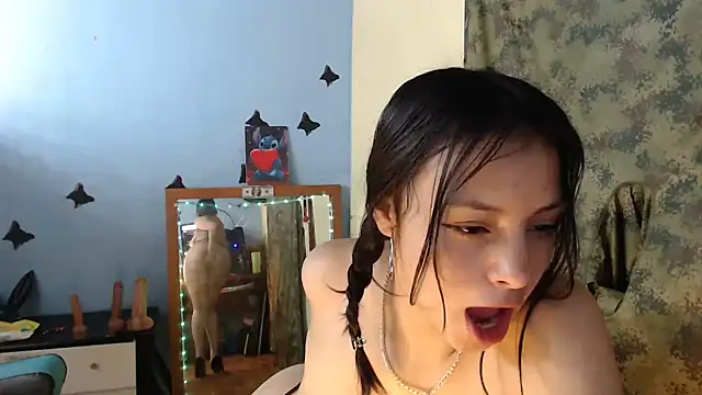 lizethavila online show from 04-10-26, 11:15