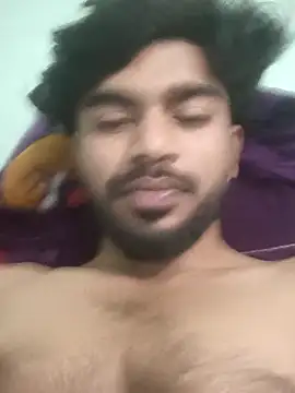 Snapshot of Hotraj24 chatting on 04-16-26, 10:16 Hotraj24 online show from 04-16-26, 10:16