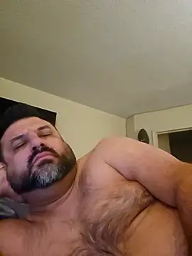 Roddog18 online show from 12-05-25, 01:31