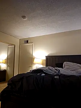 Roddog18 online show from 03-04-26, 05:46