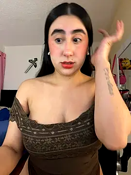 Snapshot of Miichii chatting on 10-10-25, 01:59 Miichii online show from 10-10-25, 01:59