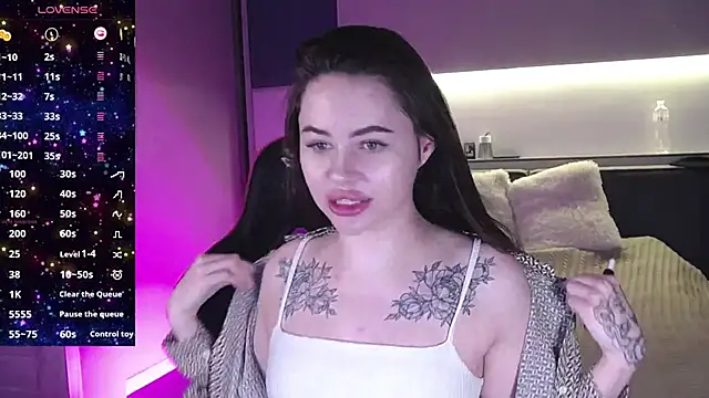 AlmaryKim online show from 12-21-24, 12:38