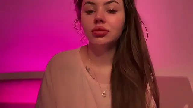 AlmaryKim online show from 11-20-25, 04:29