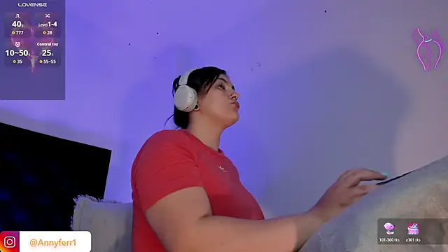 Anny ferrer1 online show from 04-22-26, 10:00