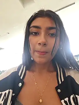 Sweed-virgin-pussy online show from 03-26-26, 06:02