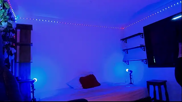 Snapshot of Kora_Red69 chatting on 02-14-26, 01:19 Kora Red69 online show from 02-14-26, 01:19