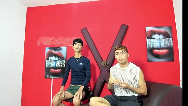 VERY HOT GUYS online show from 04-02-26, 07:17