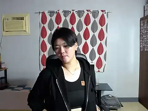 lady fingertips online show from 10-01-25, 07:58