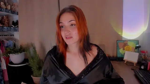 AmaruBloom online show from 12-02-25, 05:13