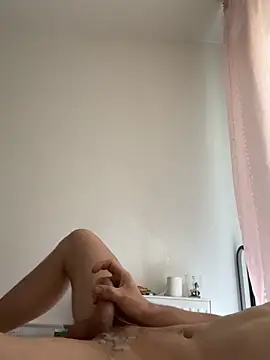 BeZpEcHaL online show from 04-18-26, 10:52