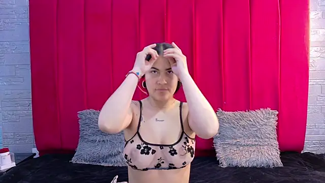 ChloeMorelli online show from 12-04-25, 12:14