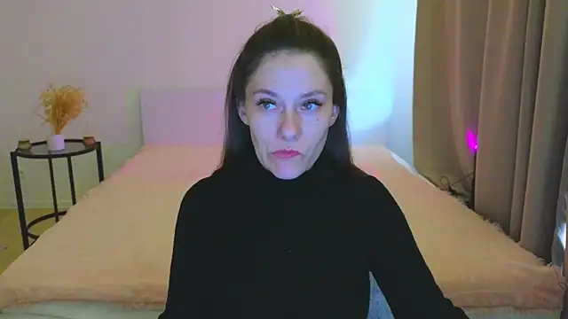 Annaabels online show from 12-23-25, 06:44