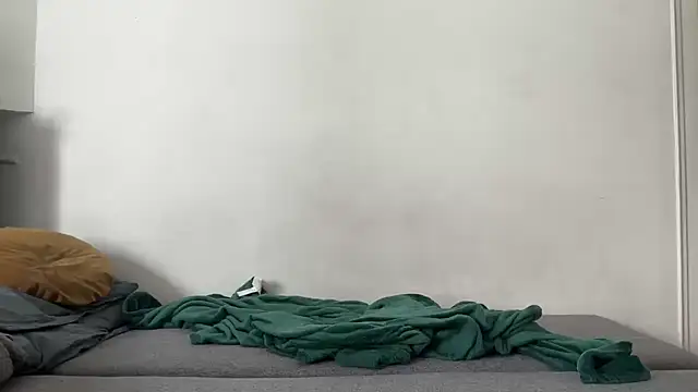 nanaisbackk online show from 04-23-26, 09:19