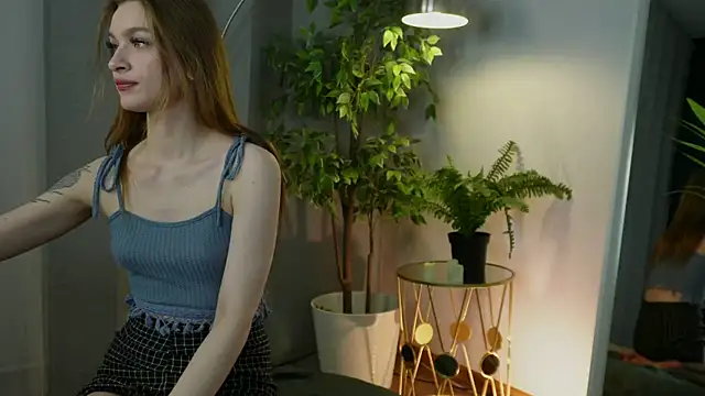 PollyMayer online show from 11-30-25, 08:57