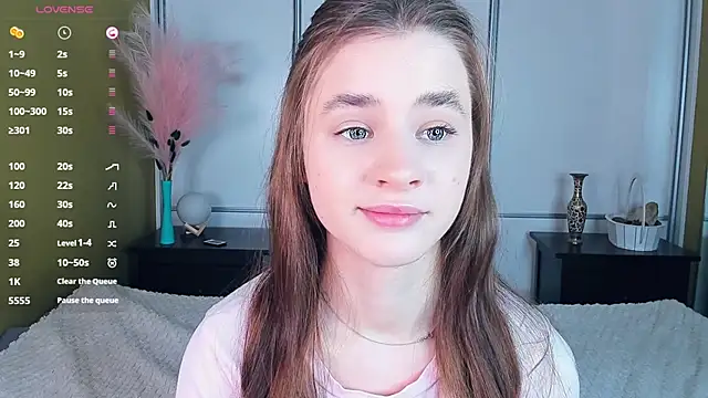 JinnyMcie online show from 03-19-26, 07:23