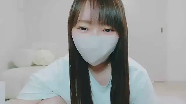 Risa love online show from 11-14-25, 09:08