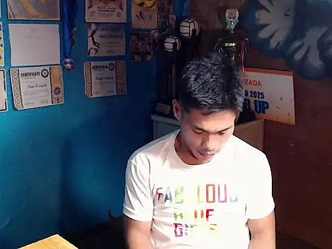 Cute Lucas online show from 10-17-25, 11:46