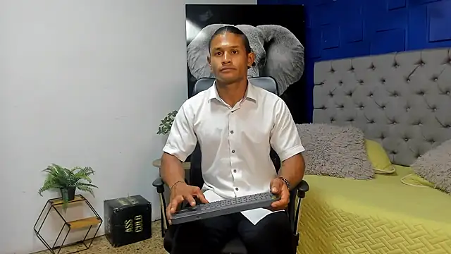 casike1 online show from 10-07-25, 11:35