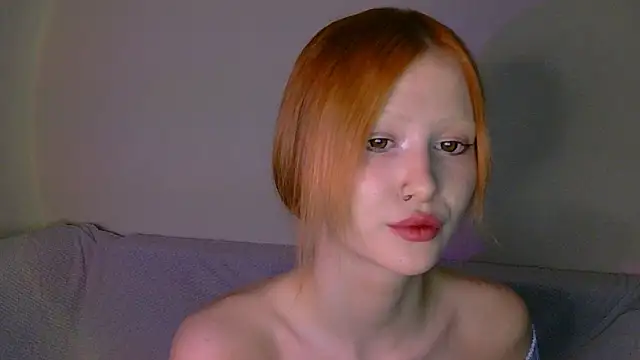 Nyra Thira online show from 10-25-25, 04:20