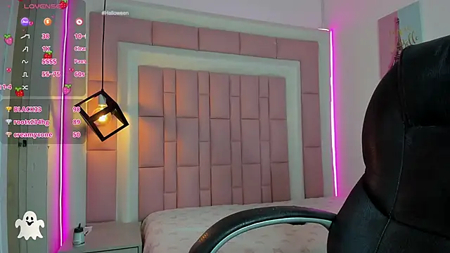 Snapshot of Klaret_Toy chatting on 10-29-25, 04:53 Klaret Toy online show from 10-29-25, 04:53