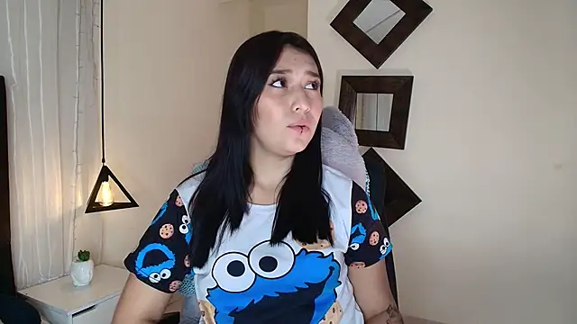 Rubyvixxen  online show from 10-17-25, 03:31