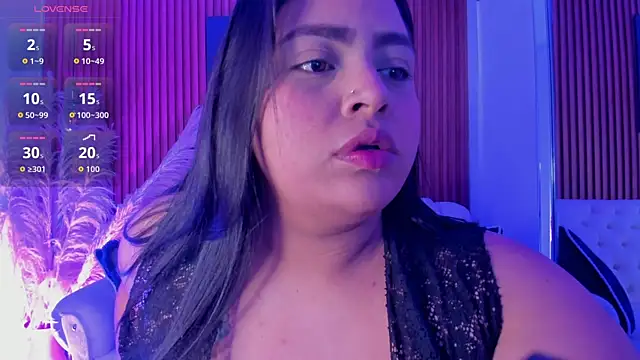 MayaCurvy online show from 10-14-25, 05:52