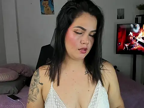 Snapshot of sweet_charm_ chatting on 10-01-25, 12:16 sweet charm online show from 10-01-25, 12:16