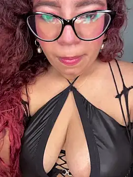 Snapshot of Solaangel_ chatting on 10-02-25, 04:52 Solaangel  online show from 10-02-25, 04:52