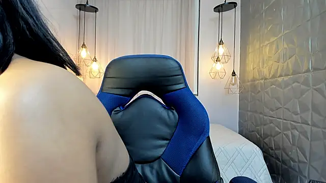 MADDY MAGIC online show from 12-13-25, 08:04