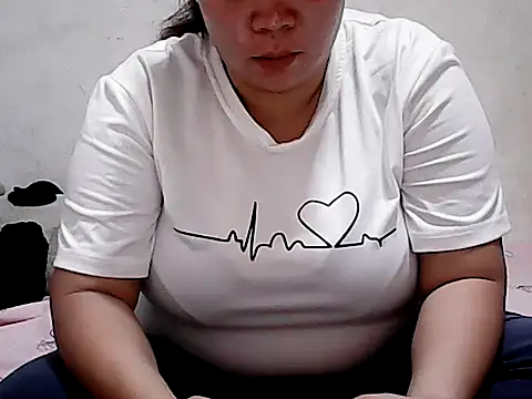 HornyPussie69 online show from 02-25-26, 12:20