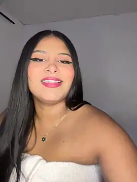 Snapshot of sarafox_10 chatting on 11-04-25, 11:15 sarafox 10 online show from 11-04-25, 11:15