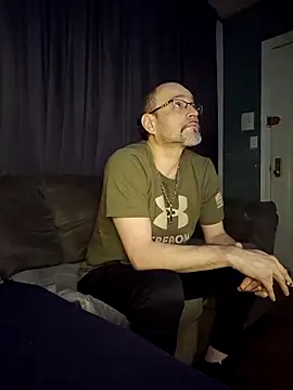 Snapshot of Curious9884 chatting on 01-16-26, 08:07 Curious9884 online show from 01-16-26, 08:07