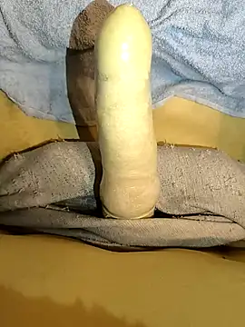 Snapshot of sexmyass chatting on 11-17-25, 03:23 sexmyass online show from 11-17-25, 03:23