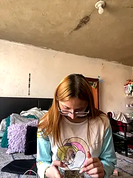 Snapshot of imariahot chatting on 10-09-25, 01:09 imariahot online show from 10-09-25, 01:09