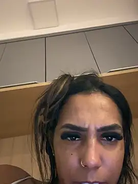 Bru-Zampolli09 online show from 10-06-25, 03:37