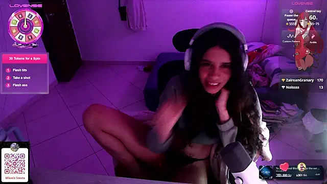 Snapshot of Mikaela_Sonata chatting on 10-07-25, 03:04 Mikaela Sonata online show from 10-07-25, 03:04