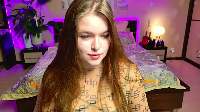 EmilyWhispers online show from 04-24-26, 08:55