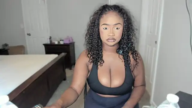 Snapshot of supanovaaa chatting on 06-15-26, 05:59 supanovaaa online show from 06-15-26, 05:59