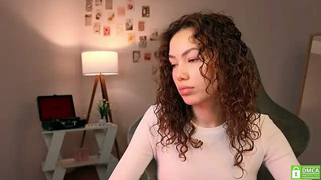 Snapshot of branchwithflowerss chatting on 11-21-25, 06:01 branchwithflowerss online show from 11-21-25, 06:01