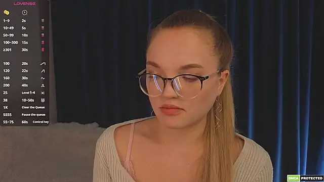 JulieLupo online show from 03-29-26, 06:24