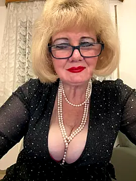 BoloshkaBlonda online show from 12-13-25, 07:53