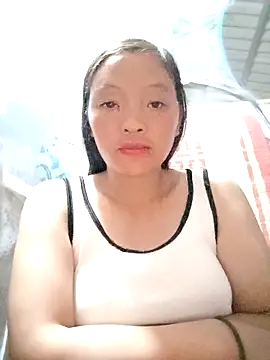 Snapshot of Minkine022 chatting on 10-05-25, 01:53 Minkine022 online show from 10-05-25, 01:53