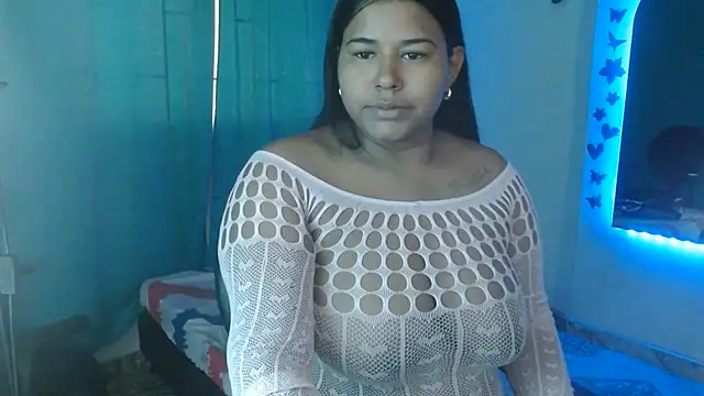 Snapshot of Ebony_luna chatting on 05-19-26, 12:55 Ebony luna online show from 05-19-26, 12:55