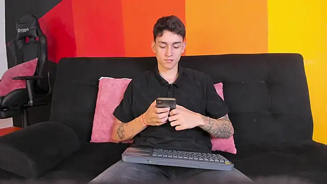 LukeSavagge online show from 10-14-25, 03:02