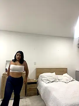 AryRose  online show from 10-06-25, 12:41