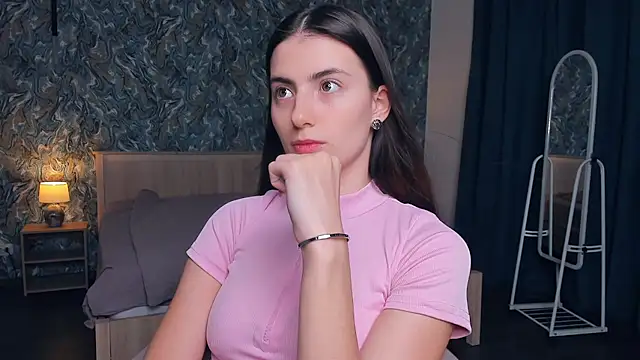 LareeSherrin online show from 10-24-25, 07:05