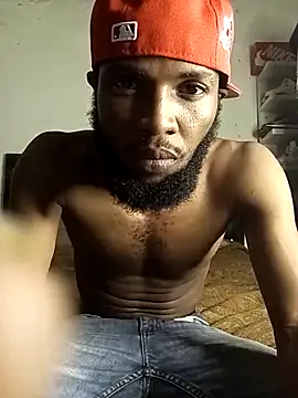 Snapshot of FreakyKaigrey chatting on 10-25-25, 08:25 FreakyKaigrey online show from 10-25-25, 08:25